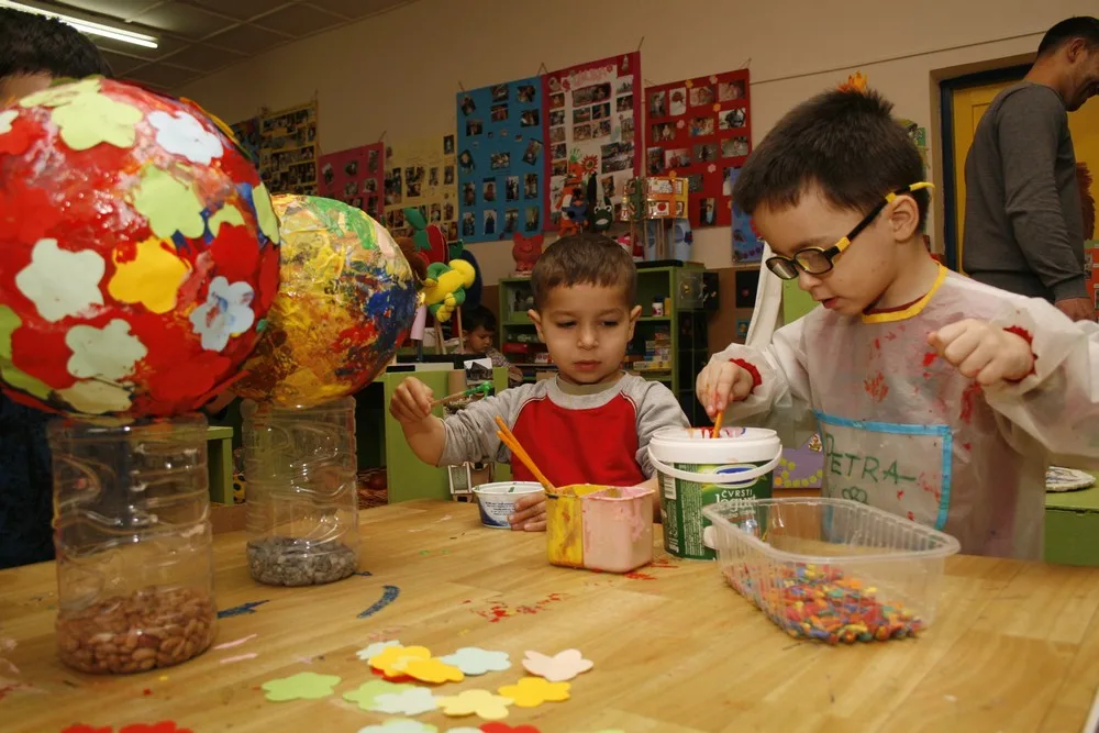 Trenutno pregledavate Zajednička uskršnja radionica Lavića i Zmajića
