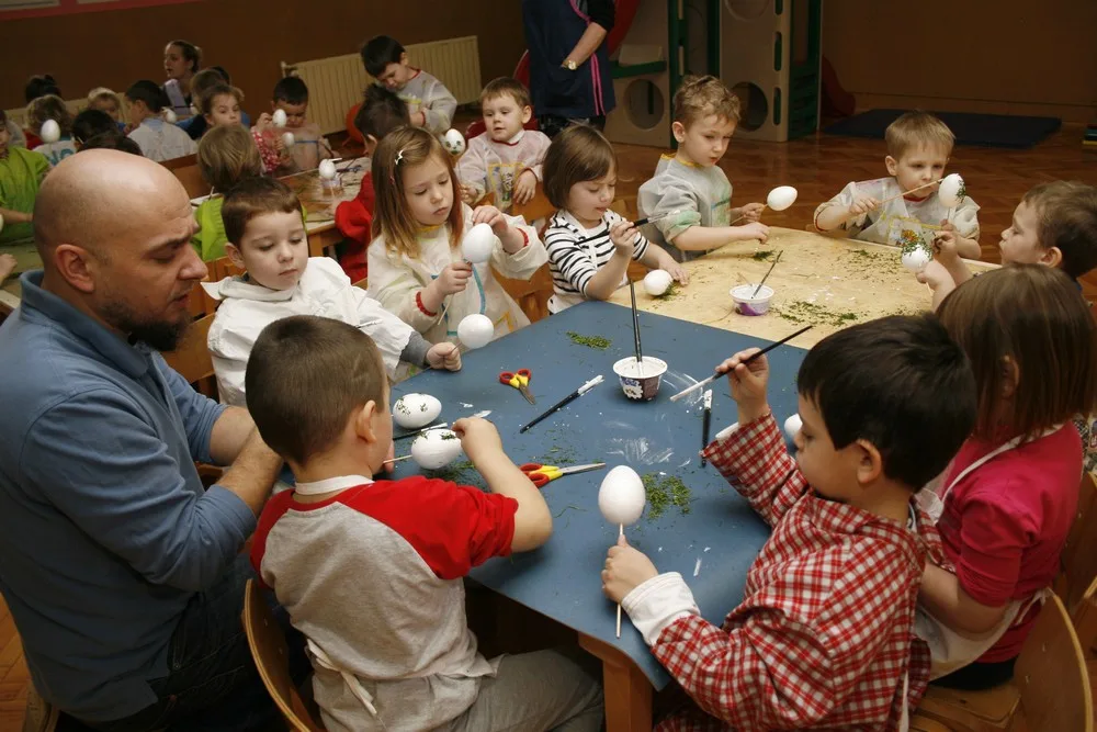 Trenutno pregledavate Održana uskršnja radionica u vrtiću Radost i Tratinčica