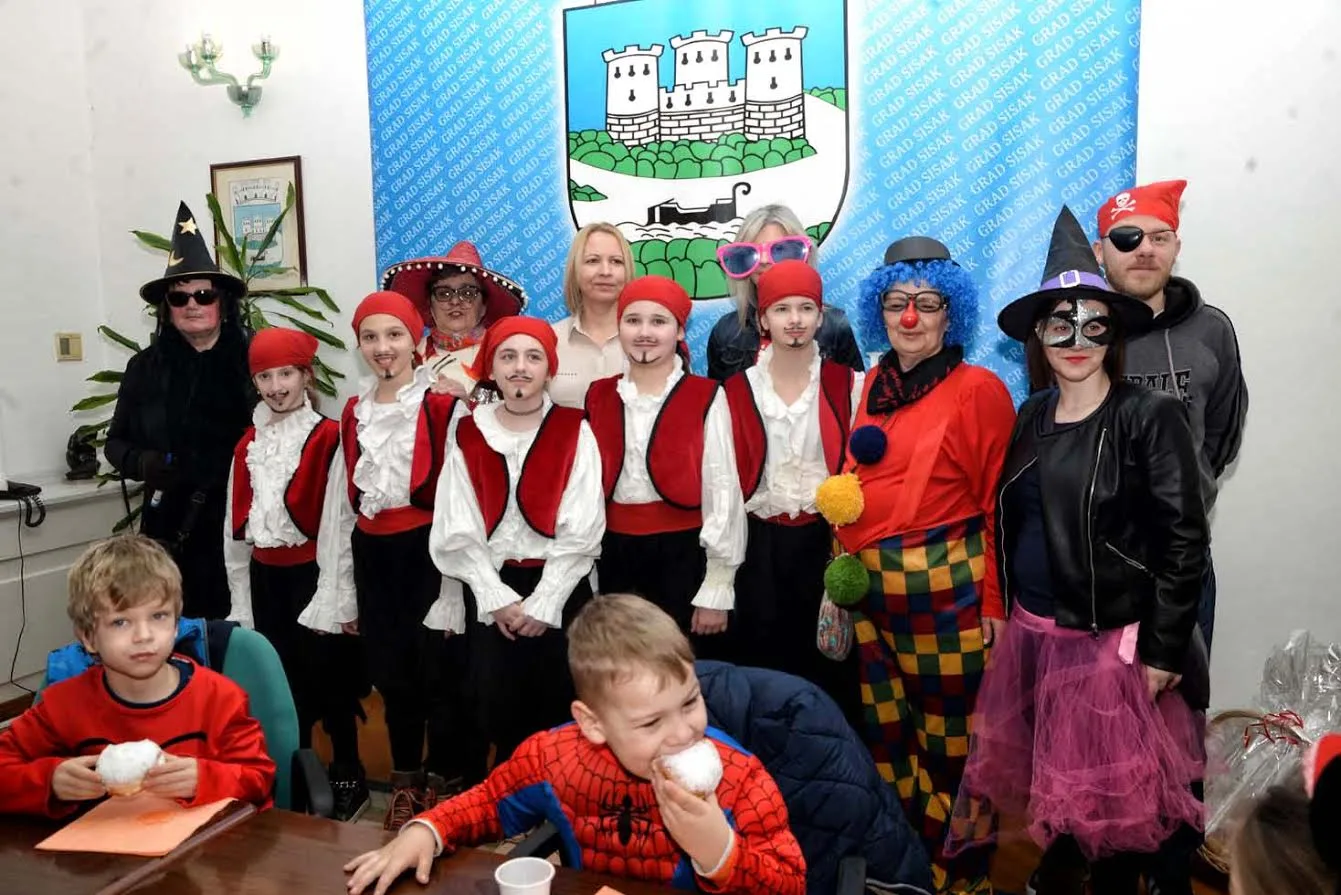 Trenutno pregledavate Maškare kod gradonačelnice