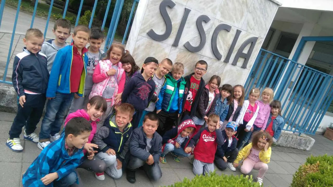 Trenutno pregledavate Dobre osice u posjetu tvornici “Siscia”