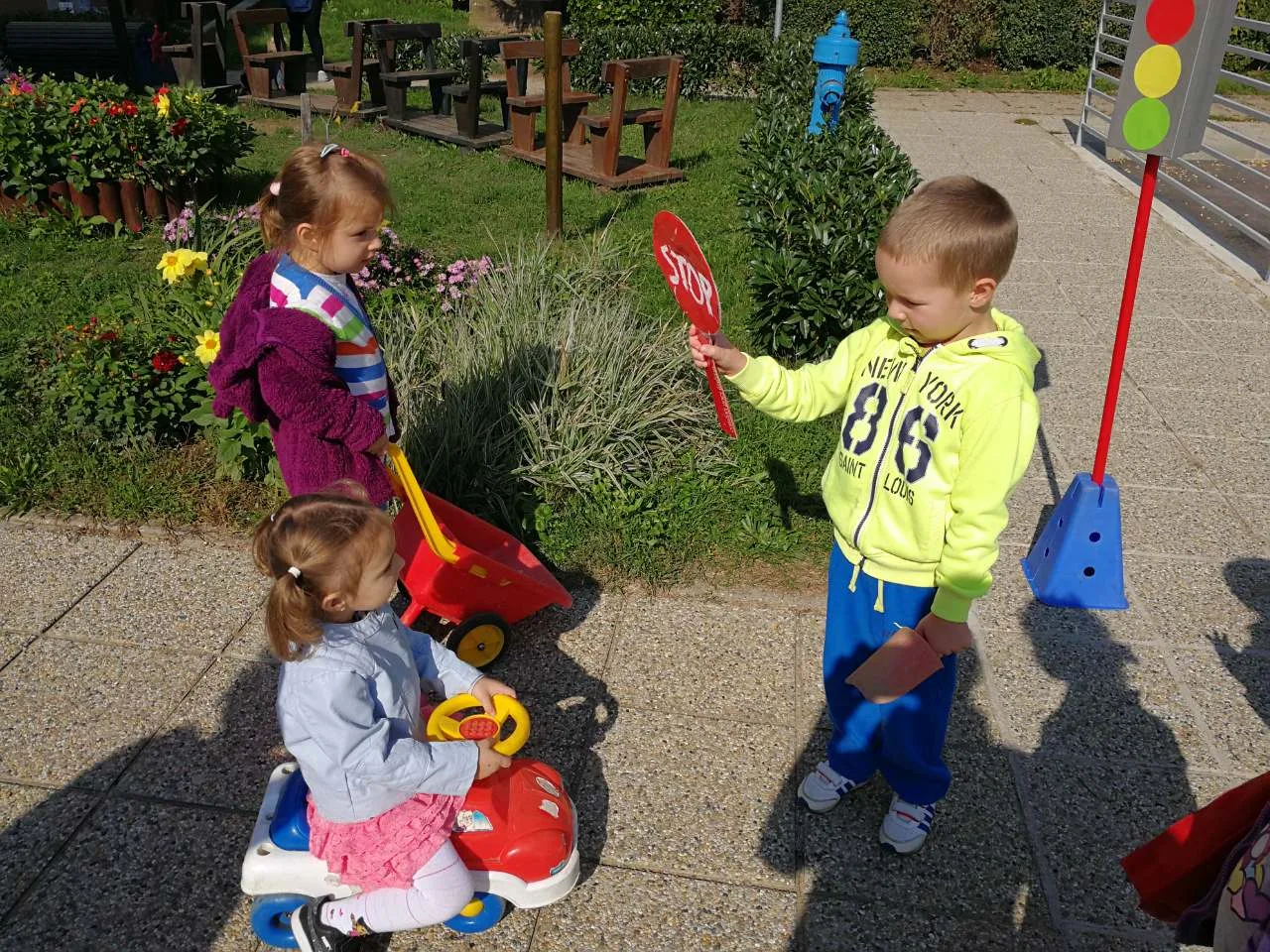 Trenutno pregledavate Obilježavanje Dana policije u vrtiću Sunce
