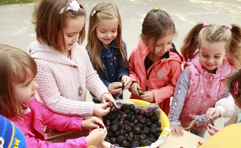 Trenutno pregledavate Igra i druženje uz vruće kestene