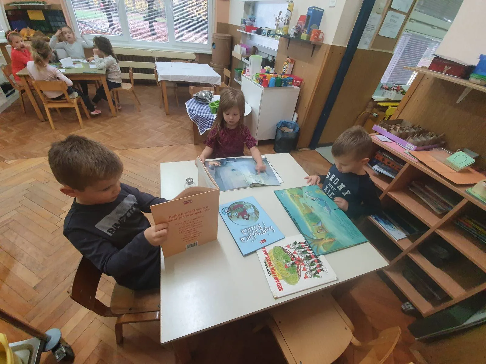 IMG 61ac8885187d69722aaaf327adcca7c9 V