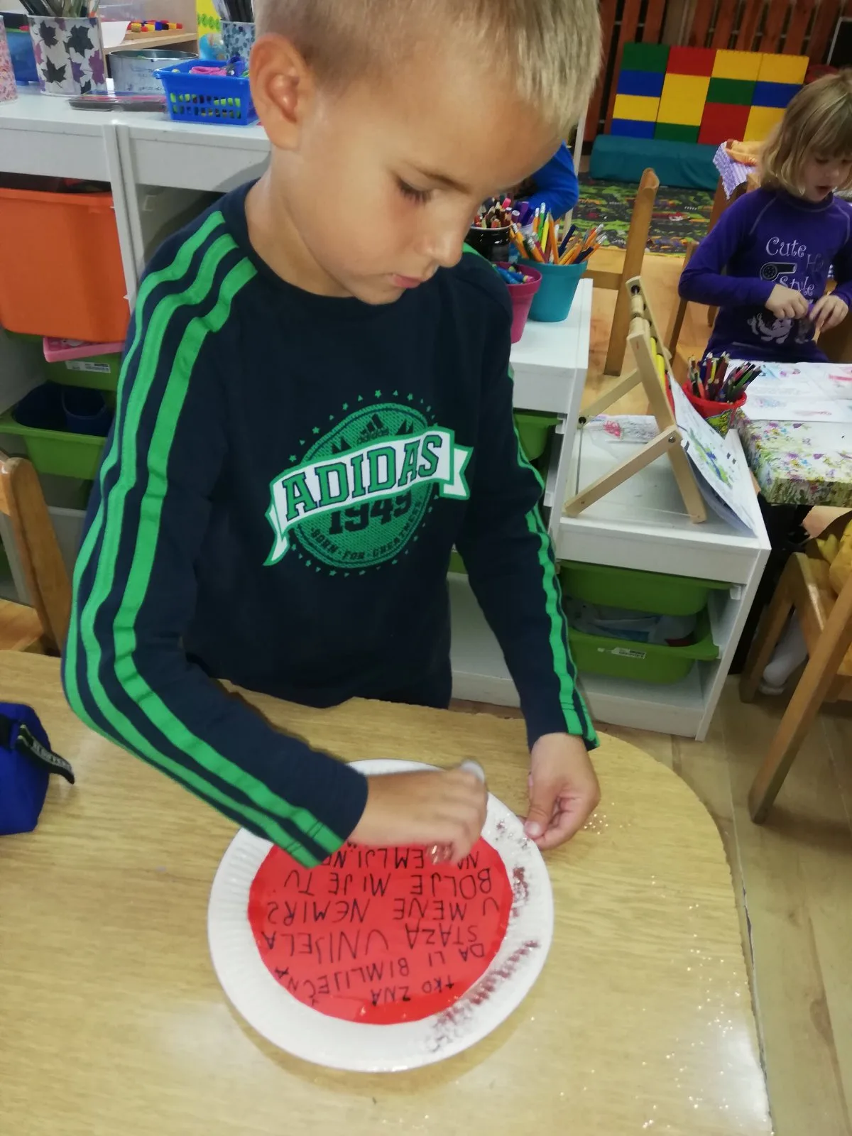 Pišemo pjesmu "Svemirko"