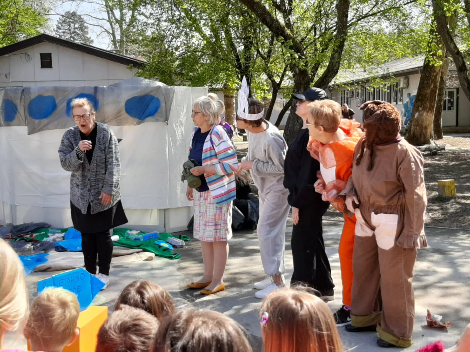 Trenutno pregledavate Predstava “U susret Suncu”