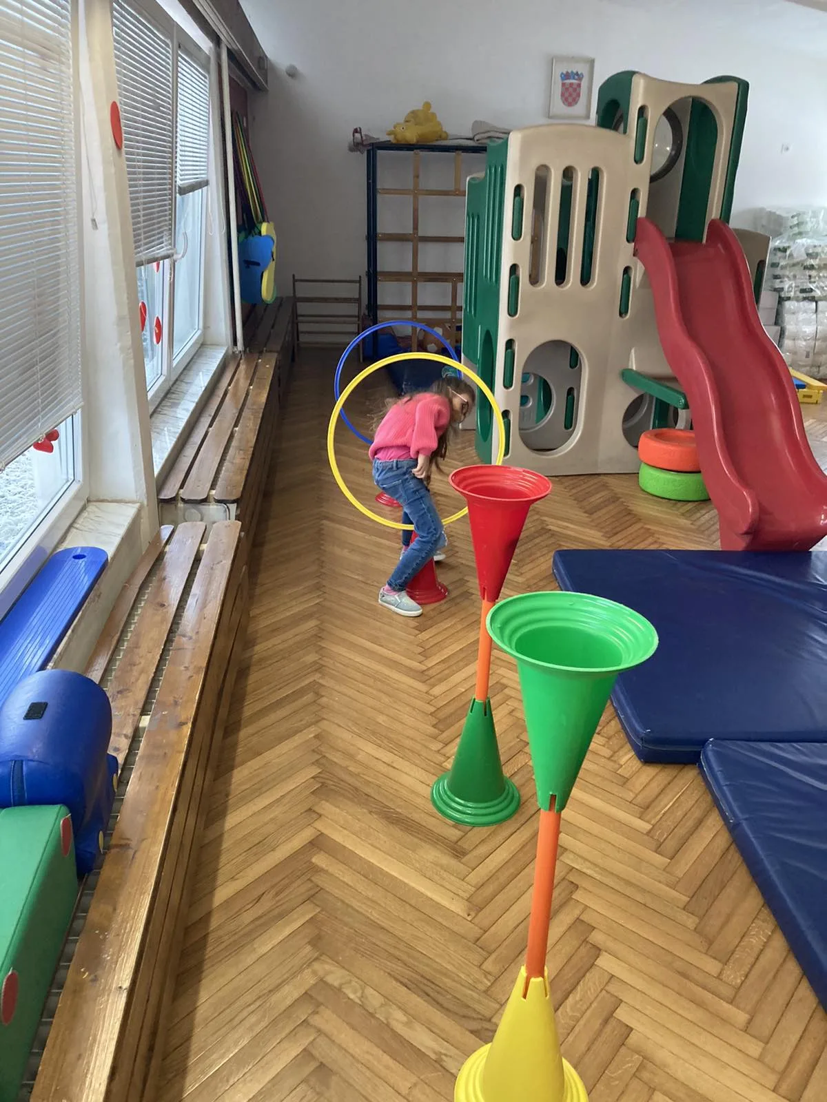 IMG 2c1c5449b4788316460f1c0f8de9af90 V