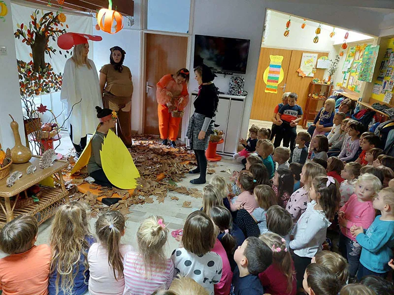 IMG 6ff399cfddce5211b42707531d47f148 V