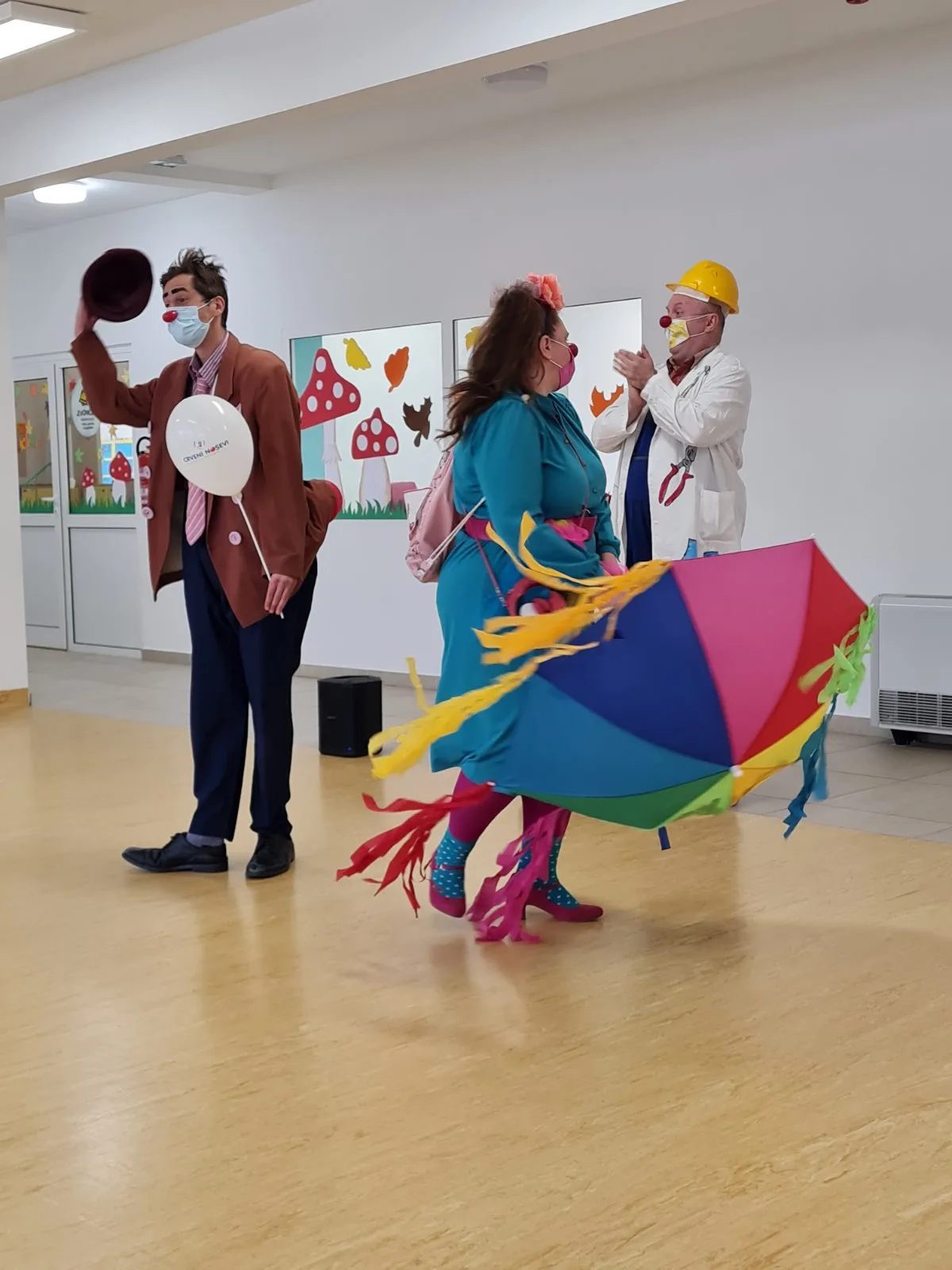 IMG b26ae1806758ae7ba2ed983e4d629124 V