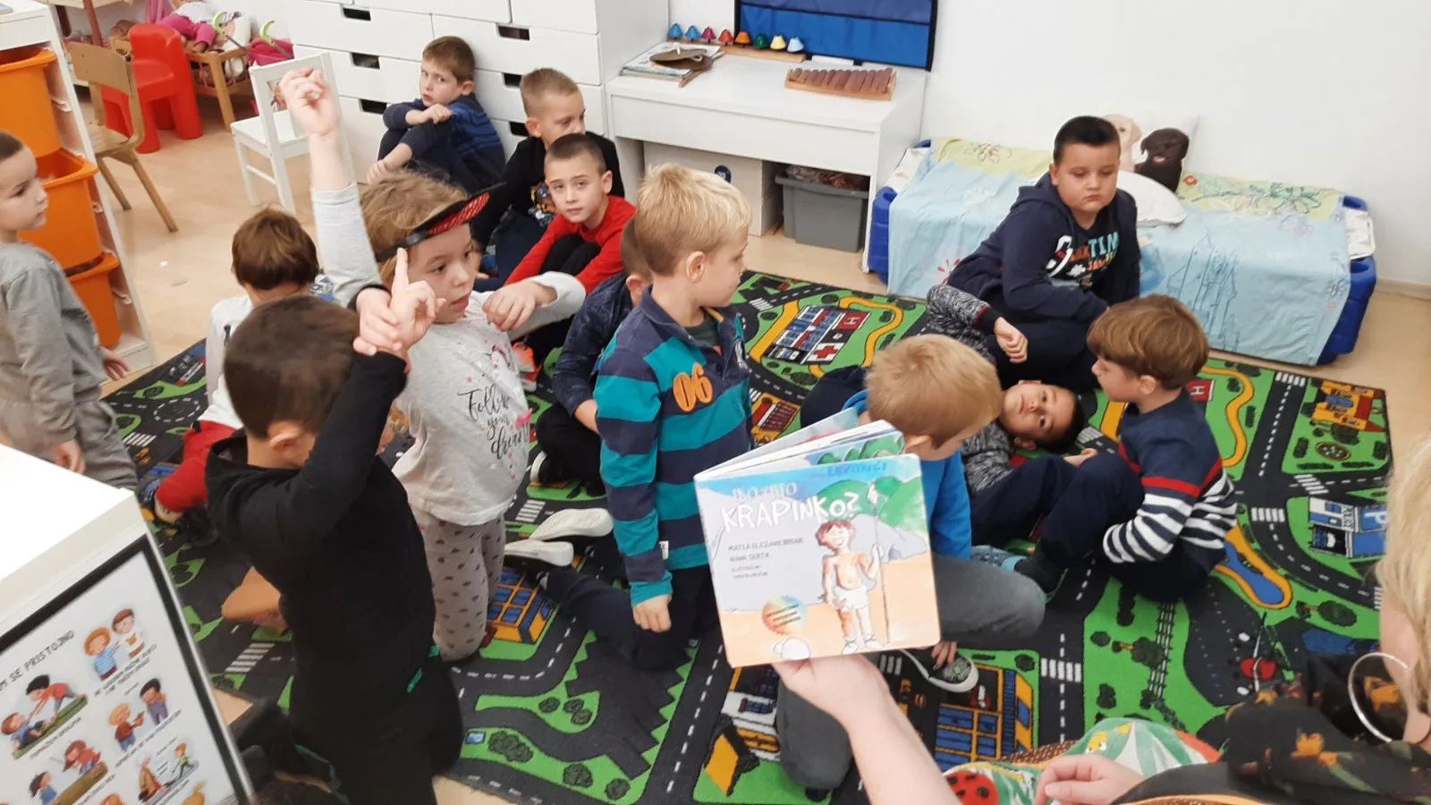 IMG ce3fa7b3f0573bd74e143e08ff316995 V