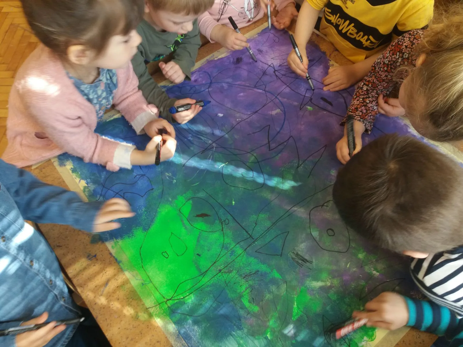 IMG c0b40c795efedb599eef6c85a0130bc5 V