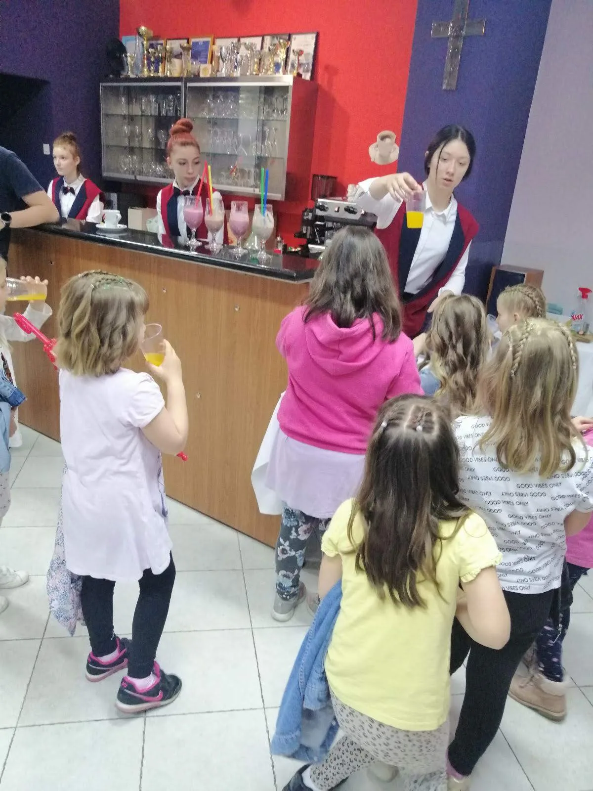 IMG 7a0d3eaa9d0098508d84ad847b1cc5c6 V