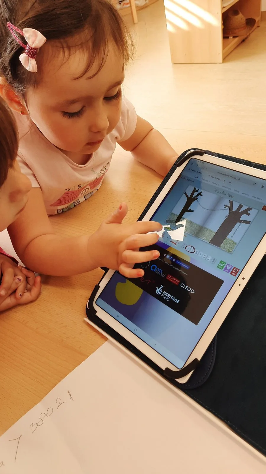 IMG 915d25d70ab6f7371feadefa901593e7 V