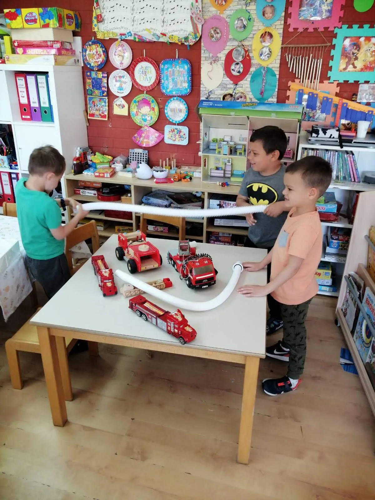 IMG a2ae18b6e6a7466e5ef8b4b25740b695 V