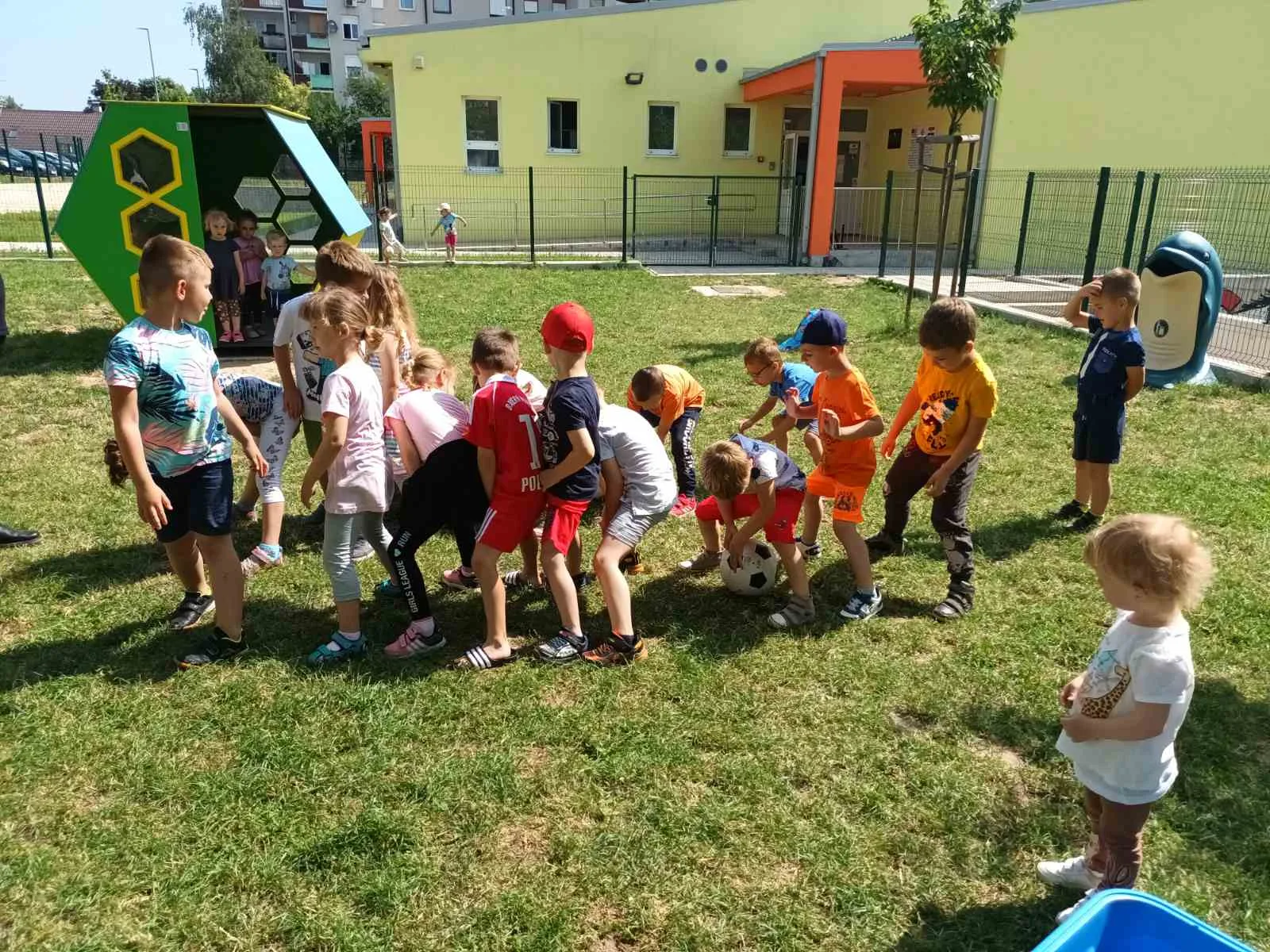 IMG d42e6e01229514f6d63c770c3074ed96 V