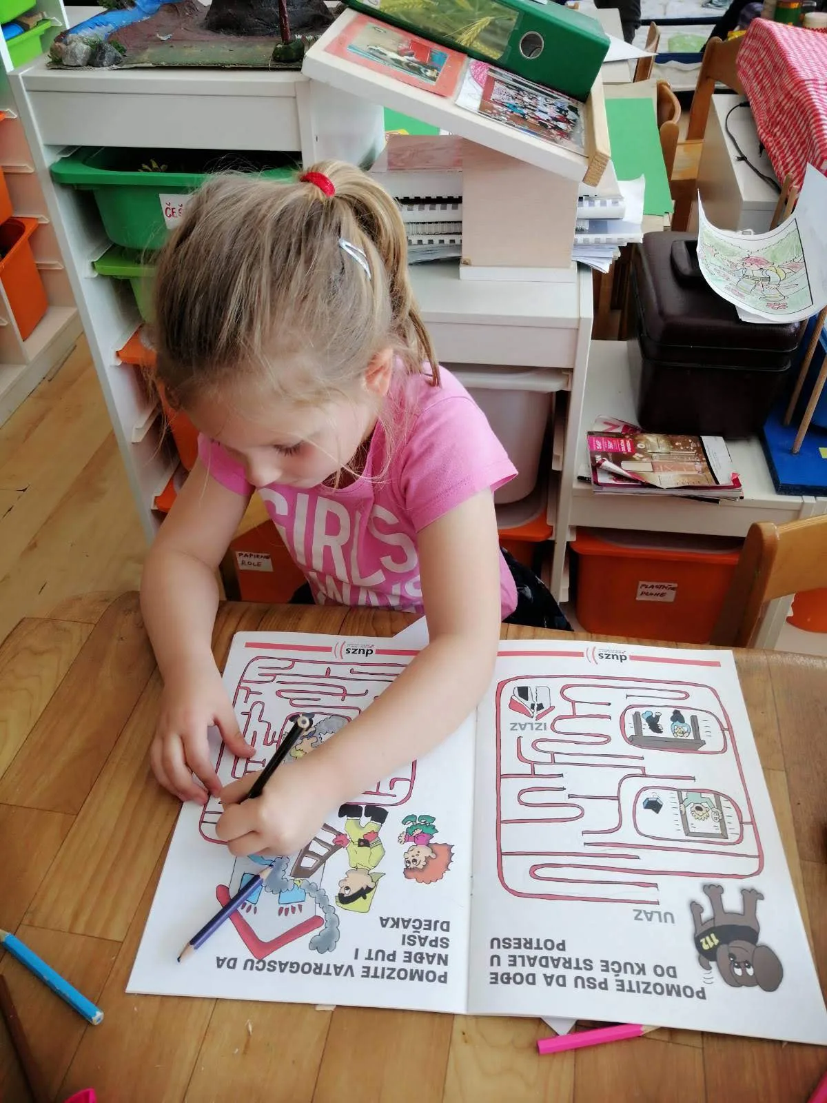 IMG e9ee1d099e927930cb75ced21847f442 V