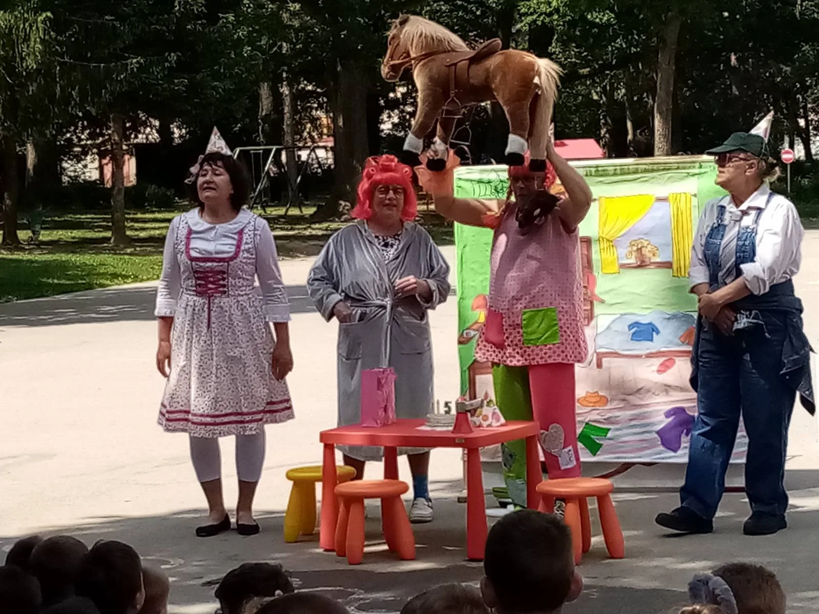 Trenutno pregledavate Predstava “Pipi duga čarapa”