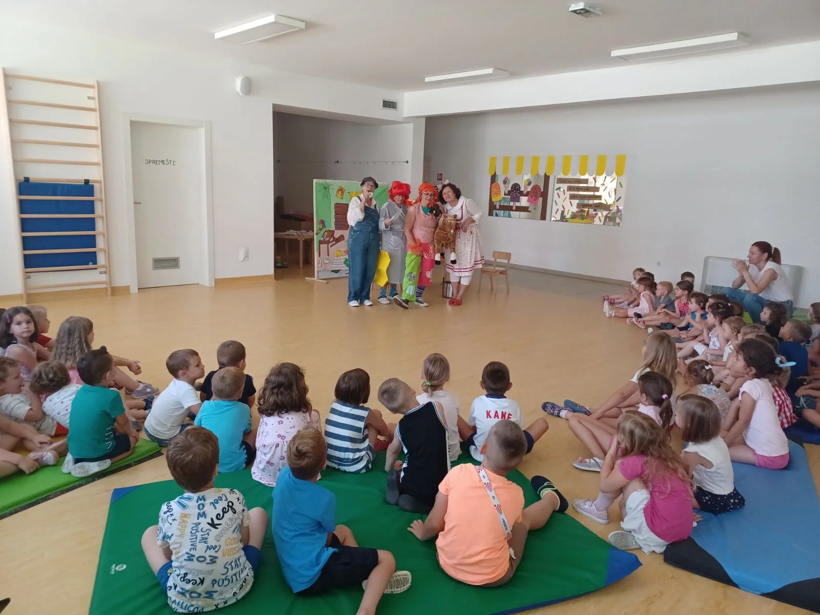 IMG e3a37713bdcdec374558cdf300e2619c V