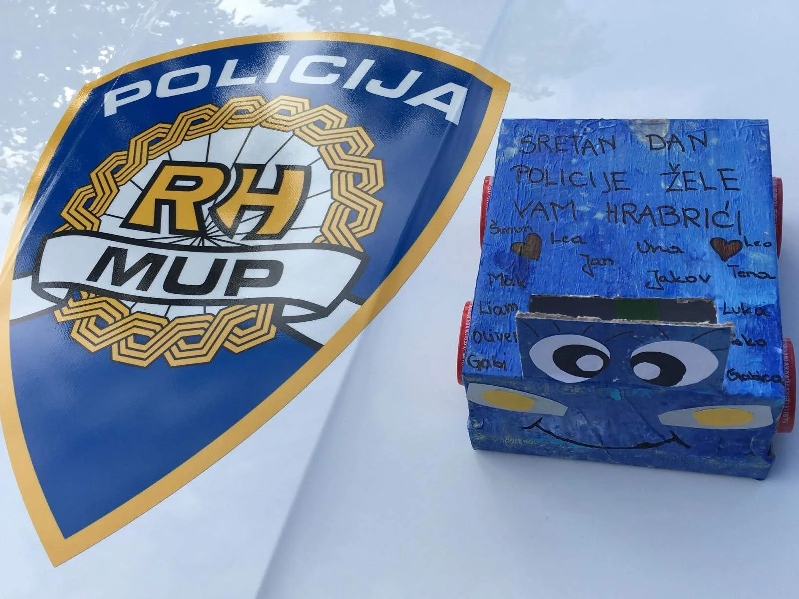 IMG f1170f298e1d65b6a25a86e093ca5ec6 V