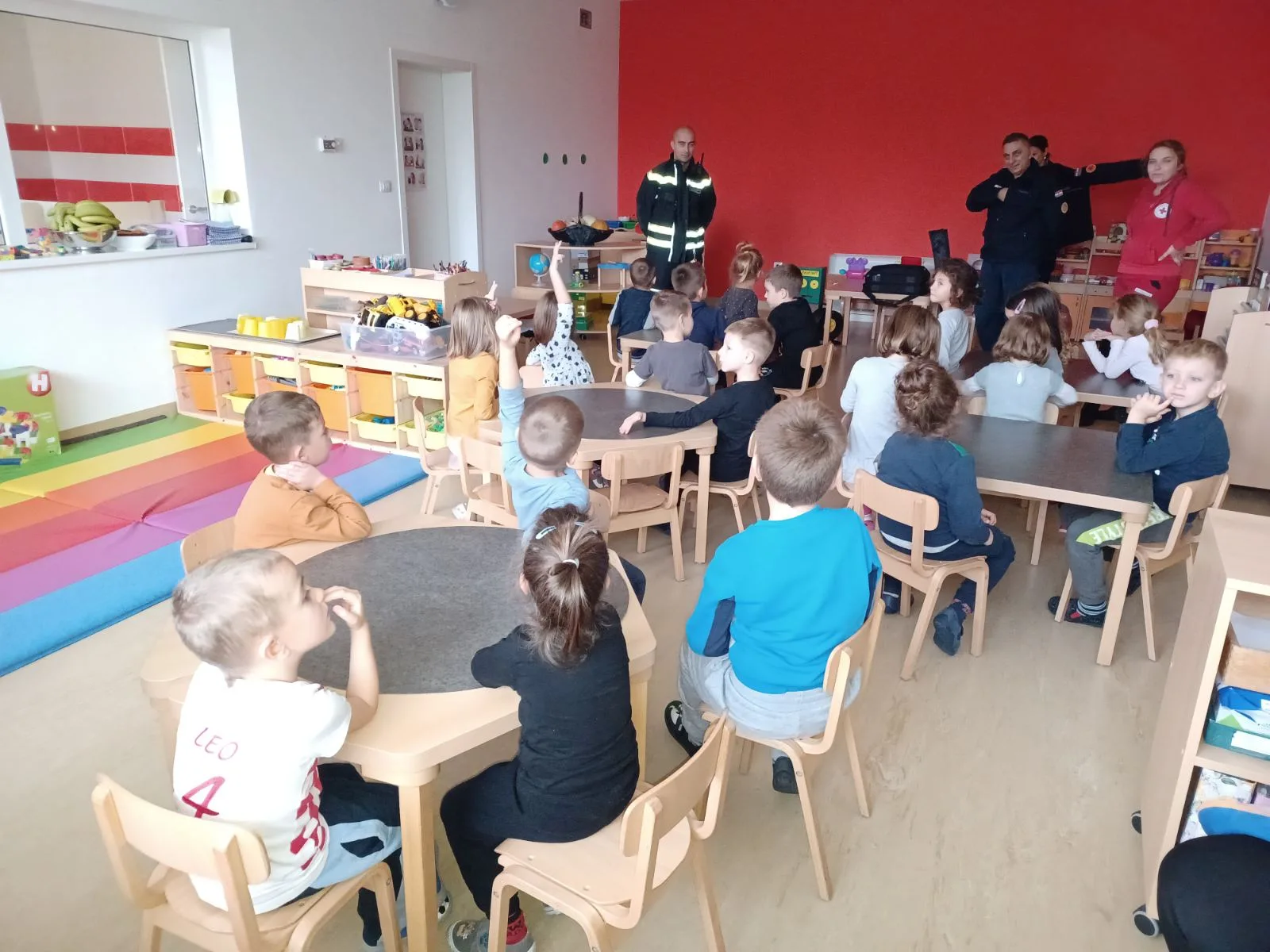 IMG ccd6b89c1a8a92b5c7b738b1b72adfe4 V