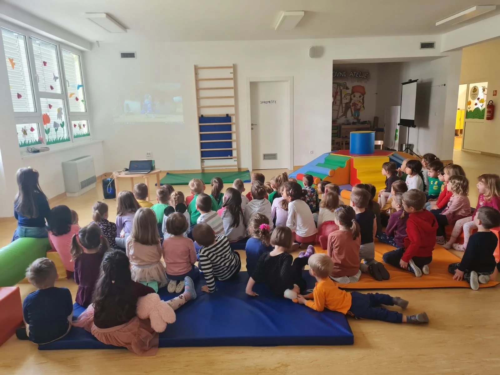 Trenutno pregledavate “Noć knjige” na Suncu