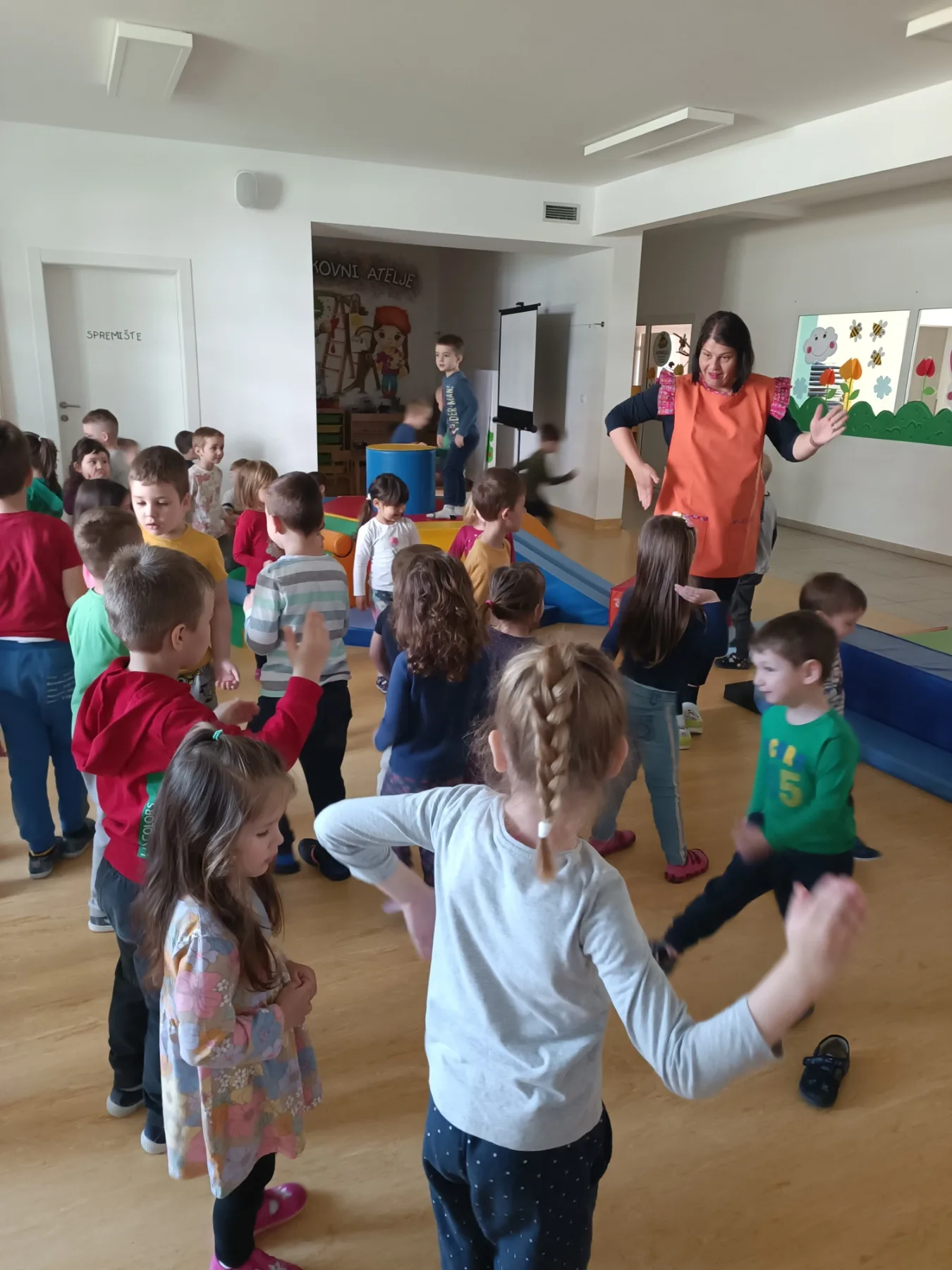 IMG df44d89b1fc306c4bcd4df3f0c920394 V