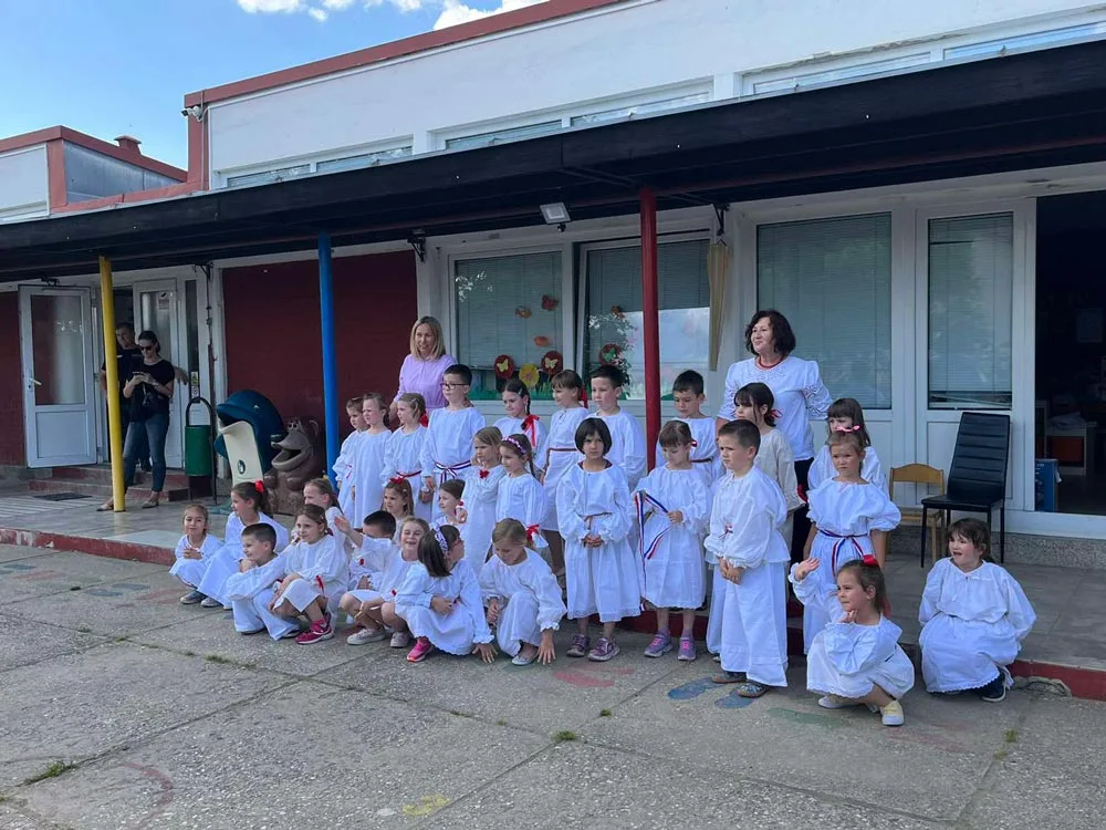 IMG 9f44b0887b768fb2d2b8ca0b8f016ca8 V