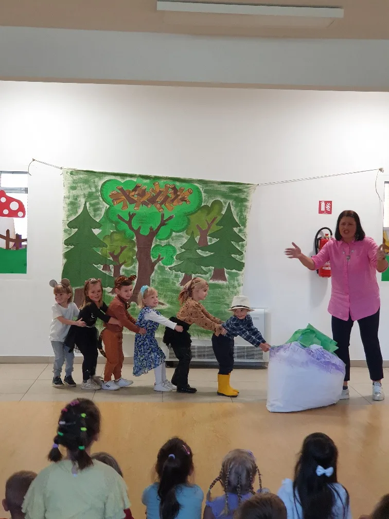 20231025 163911 resized