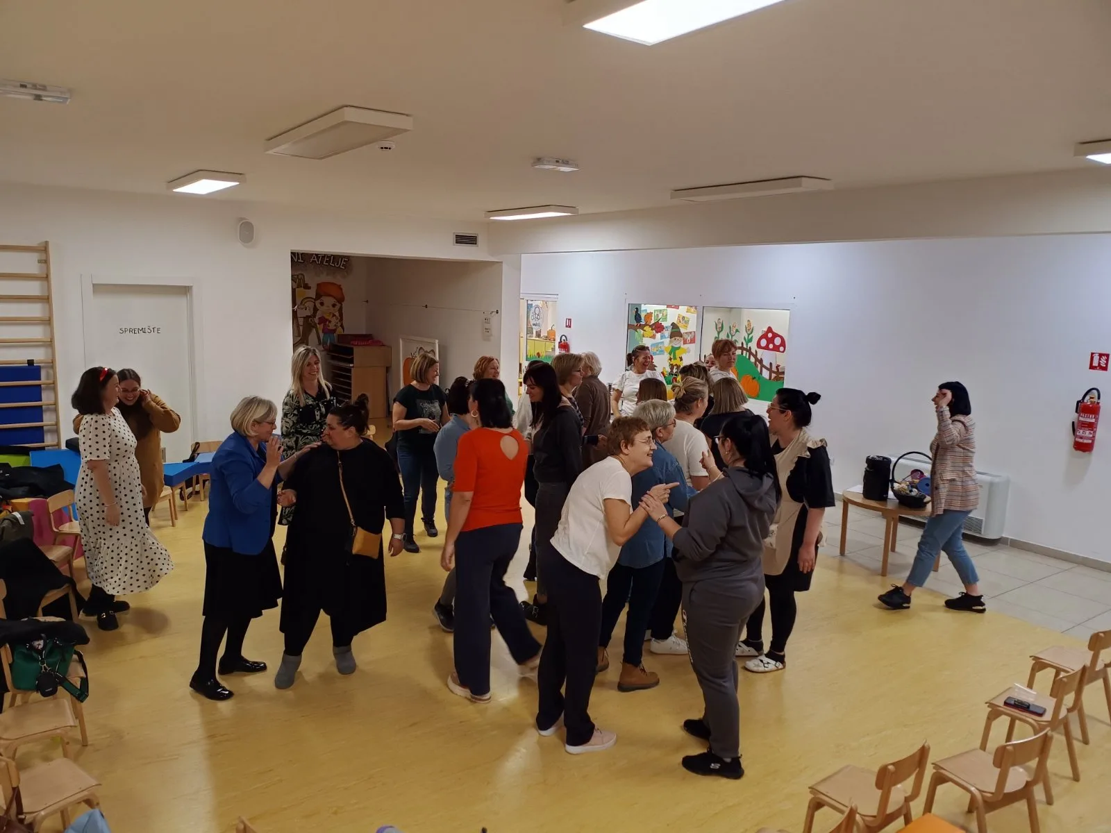 IMG d6a427eafa13b21df72471e8935d2af2 V