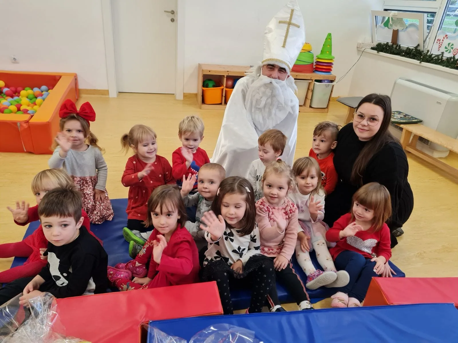 Trenutno pregledavate Sveti Nikola na  objektu “Sunce”