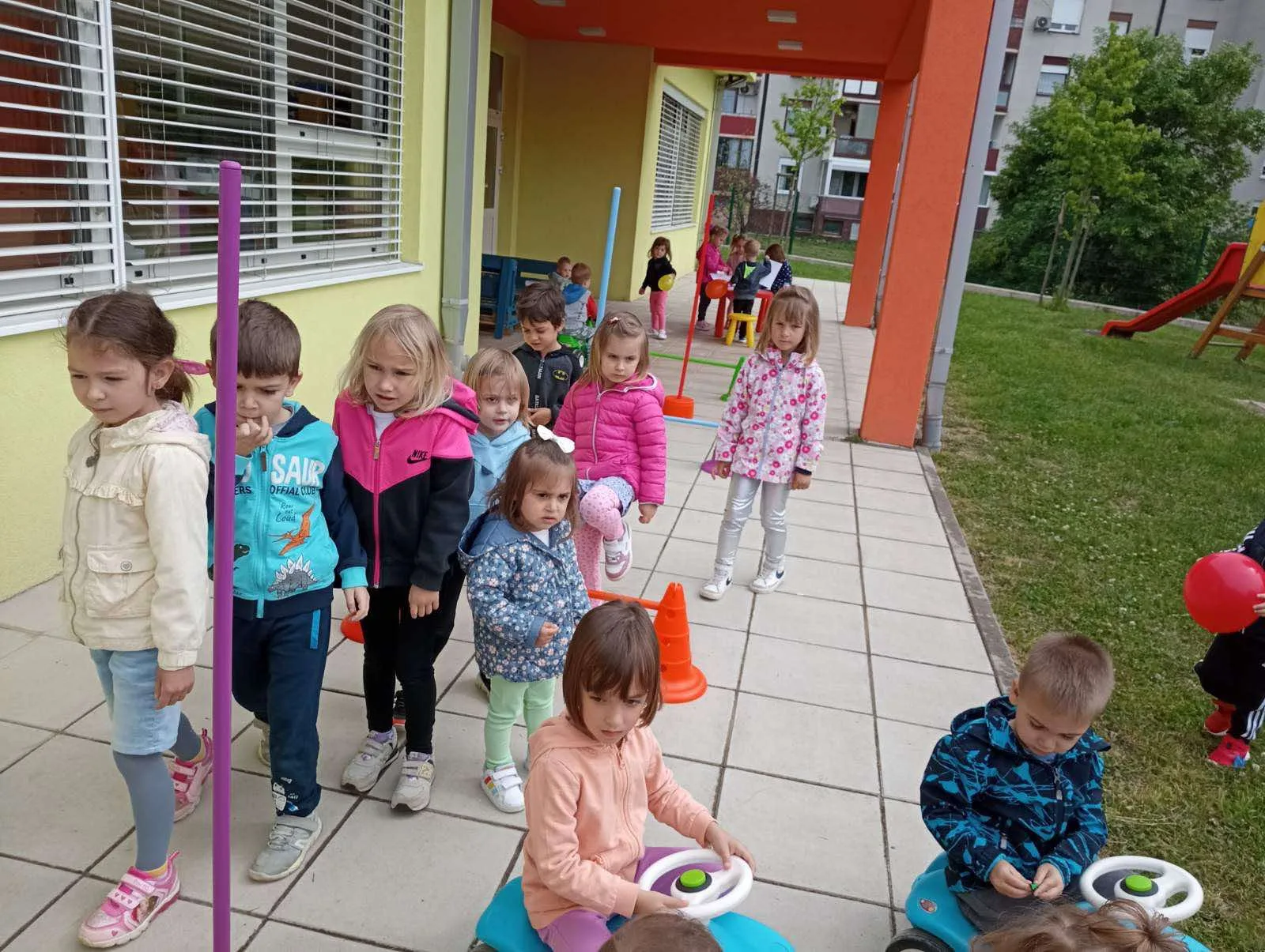 Img D9603eec1eb29dba5bdbedda85d0d875 V