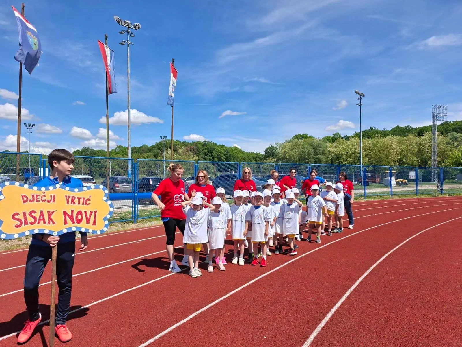 Trenutno pregledavate Mali sportaši velikog srca: Djeca iz DV Sisak Novi zablistala na Olimpijadi dječjih vrtića Sisačko-moslavačke županije